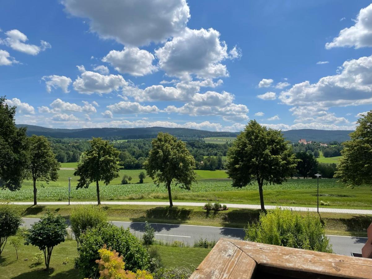 Ferienwohnungen Am Kirchberg Kapplblick Neualbenreuth Eksteriør bilde