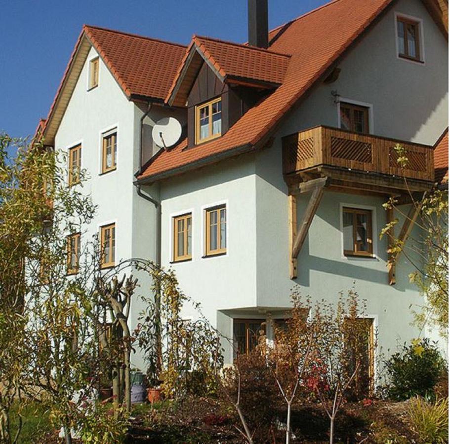 Ferienwohnungen Am Kirchberg Kapplblick Neualbenreuth Eksteriør bilde